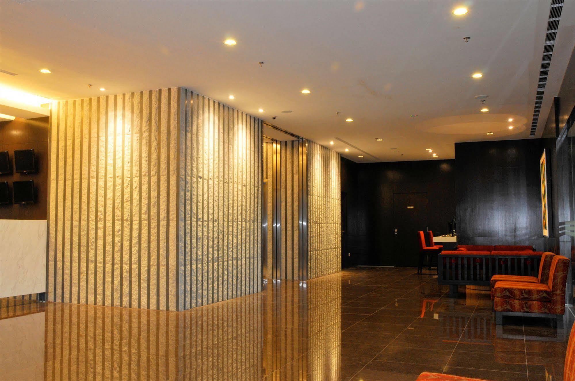 Value Hotel Thomson Singapore Exterior photo
